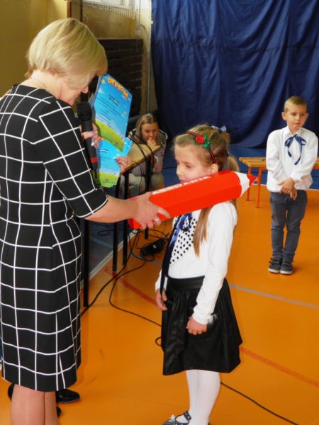 Pasowanie na ucznia klasy I.